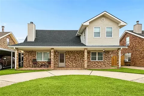 4424 E Genie St, Meraux, LA 70075