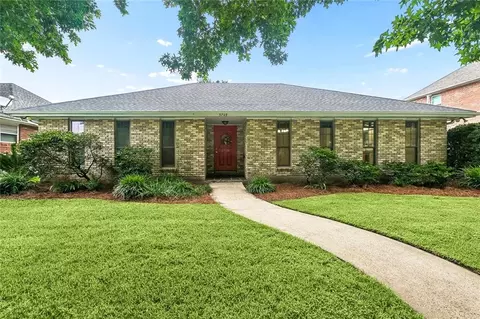 3709 Metairie Ct, Metairie, LA 70002