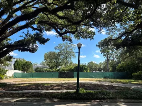 38 Pelham Dr, Metairie, LA 70005