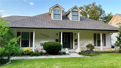 13088 Bayou Terrace Dr, Saint Amant, LA 70774