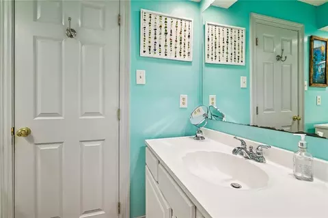 Bath - 128 Herwig Bluff Rd, Slidell, LA 70461 photo 3 of 4