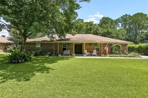 Exterior - 128 Herwig Bluff Rd, Slidell, LA 70461 photo 3 of 11