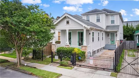 921 Dufossat St, New Orleans, LA 70115