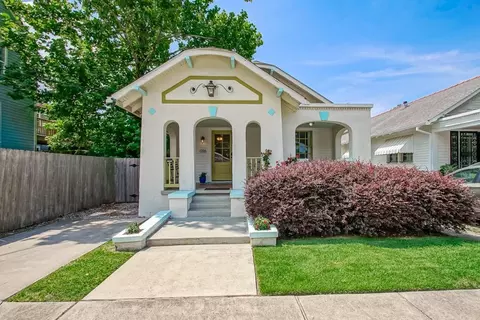 1316 Hillary St, New Orleans, LA 70118