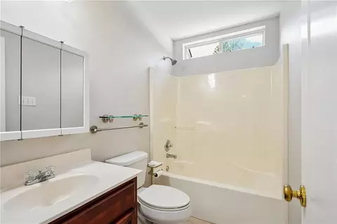 Bath - 70274 L St, Covington, LA 70433 photo 2 of 2