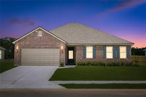 932 Laurel Oaks Dr, Waggaman, LA 70094