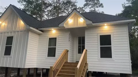 30173 Nina Dr, Lacombe, LA 70445
