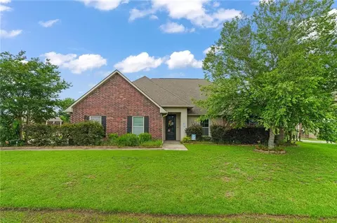 20185 Thornwood Dr, Hammond, LA 70403