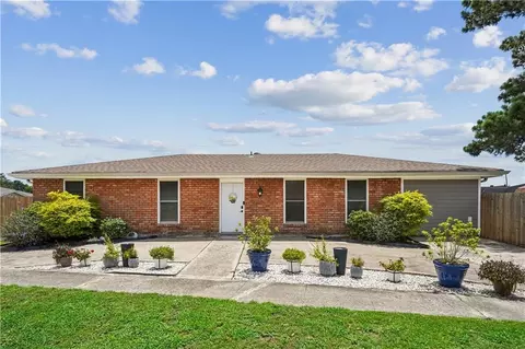 801 Cameron Ct, Kenner, LA 70065