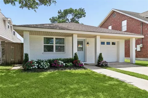 1304 Houma Blvd, Metairie, LA 70001