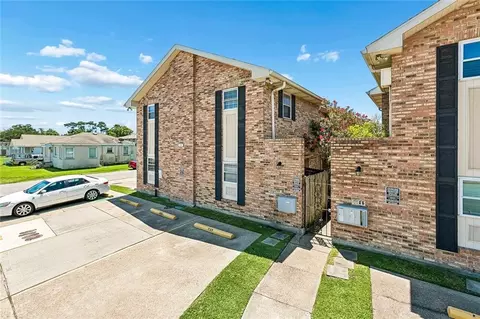 600 N Clearview Pkwy #102, Metairie, LA 70001