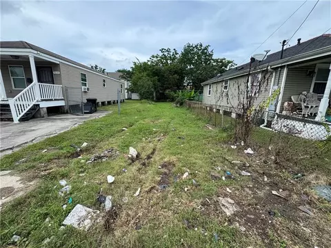 3611 N Robertson St, New Orleans, LA 70117