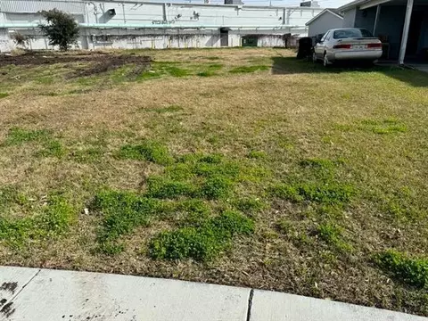 4515 Citrus Dr, New Orleans, LA 70127