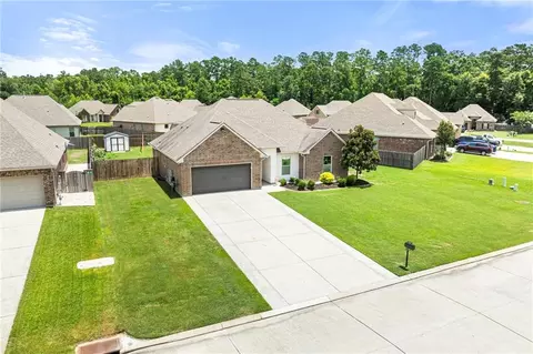 578 Ponderosa Dr, Ponchatoula, LA 70454