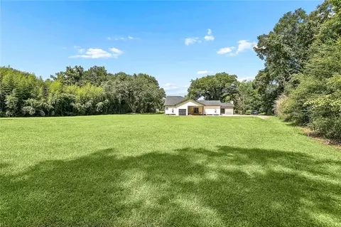 Exterior - 676 E Railroad Ave, Independence, LA 70443 photo 8 of 9