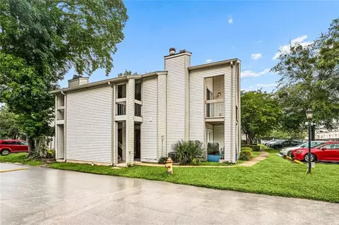 212 Parkview Blvd #212, Mandeville, LA 70471