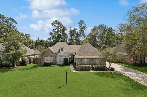 1322 Woodmere Dr, Mandeville, LA 70471
