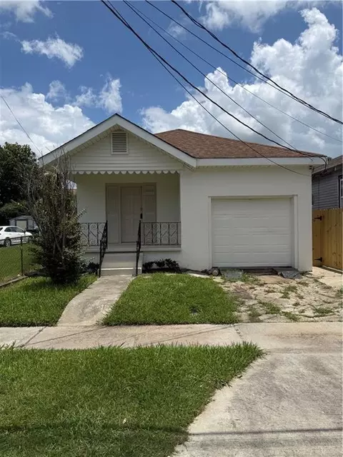 641 Avenue A Ave, Marrero, LA 70072