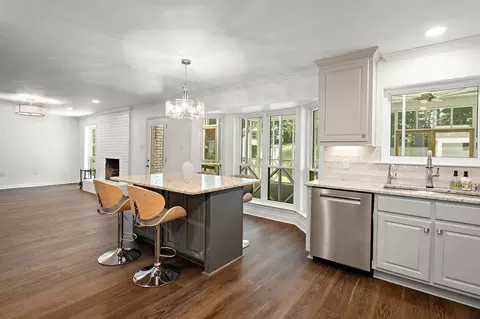 Kitchen - 72 Riverdale Dr, Covington, LA 70433 photo 1 of 6