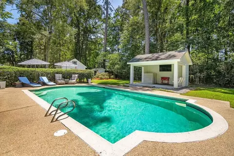 Exterior - 72 Riverdale Dr, Covington, LA 70433 photo 9 of 12