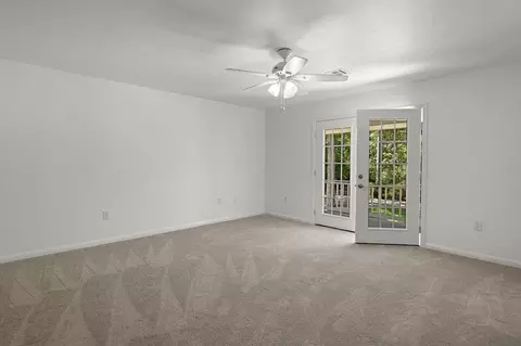 Bedroom - 72 Riverdale Dr, Covington, LA 70433 photo 2 of 4