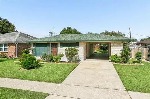 1324 Redwood Dr, Harvey, LA 70058