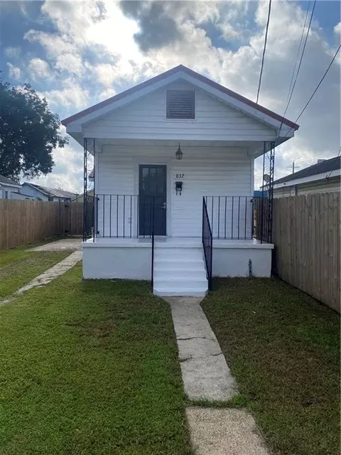 837 Avenue A Ave, Marrero, LA 70072