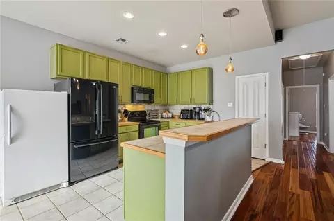 Kitchen - 70058 3rd St, Covington, LA 70433 photo 1 of 2