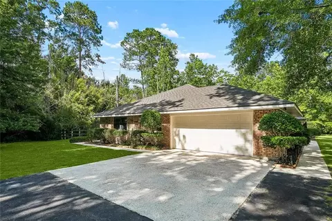 Exterior - 402 Ormond Dr, Pearl River, LA 70452 photo 2 of 5