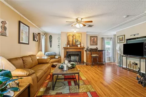 Living - 37410 E Pinehill Dr, Slidell, LA 70460 photo 1 of 1