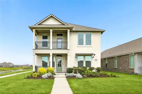 425 Short Bough Ln, Slidell, LA 70461