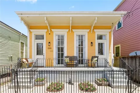 2515 Laurel St, New Orleans, LA 70130