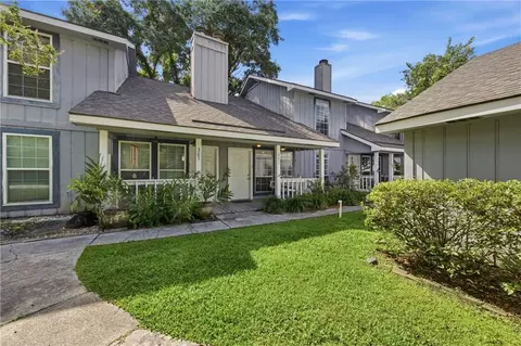 307 Cedarwood Dr #307, Mandeville, LA 70471