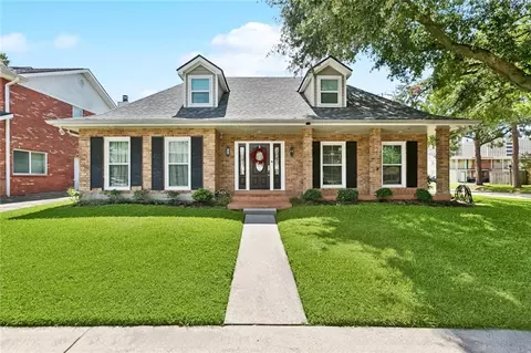 3424 Tolmas Dr, Metairie, LA 70002