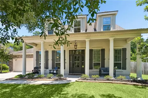524 Ruelle Ct, Madisonville, LA 70447