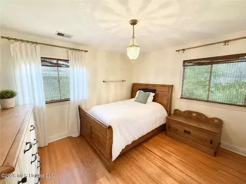 Bedroom - 403 Pine Dr, Brookhaven, MS 39601 photo 1 of 6