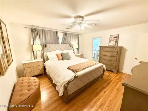 Bedroom - 403 Pine Dr, Brookhaven, MS 39601 photo 5 of 6