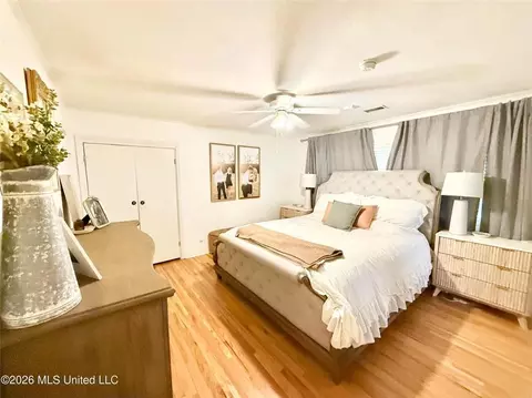 Bedroom - 403 Pine Dr, Brookhaven, MS 39601 photo 4 of 6