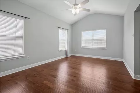 Living - 424 E Redbud Dr, Slidell, LA 70458 photo 7 of 9