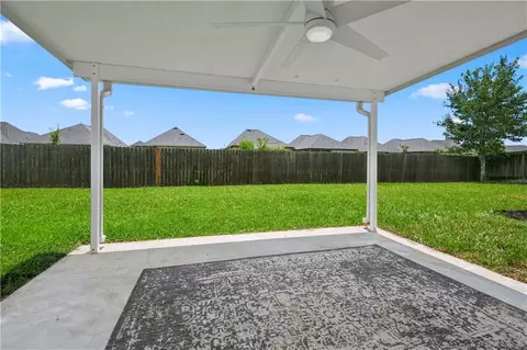Other - 424 E Redbud Dr, Slidell, LA 70458 photo 9 of 10