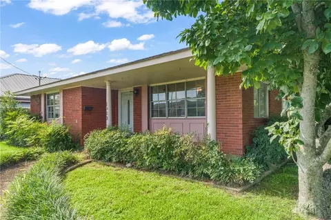 1820 W Esplanade Ave, Metairie, LA 70005