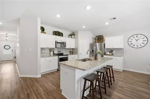 Entry Way - 23056 Rosa Blvd, Robert, LA 70455 photo 2 of 3