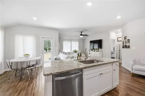 Kitchen - 23056 Rosa Blvd, Robert, LA 70455 photo 1 of 2