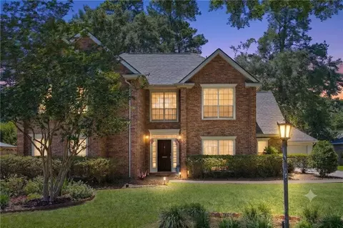 1239 Clearwater Dr, Mandeville, LA 70471