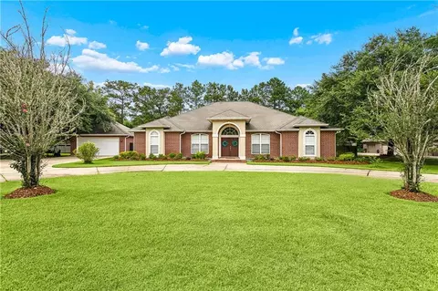 41335 Rue Chene, Ponchatoula, LA 70454