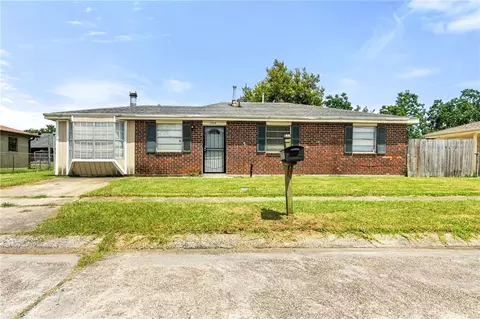 1213 Kenny Dr, Westwego, LA 70094