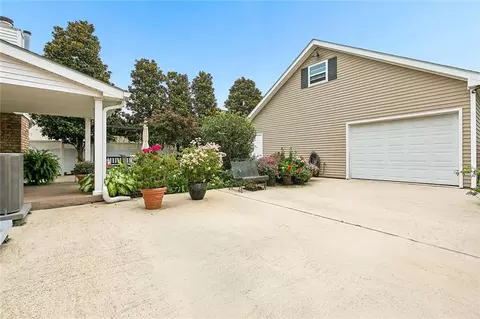 Exterior - 5129 David Dr, Kenner, LA 70065 photo 5 of 6