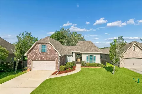 39699 Summer Ln, Ponchatoula, LA 70454