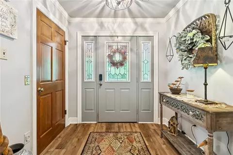 Entry Way - 10 Cypress Rd, Covington, LA 70433 photo 1 of 2