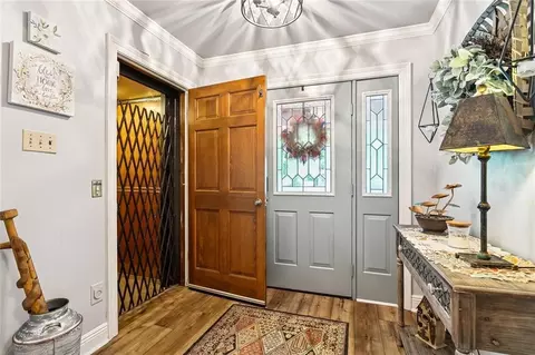 Entry Way - 10 Cypress Rd, Covington, LA 70433 photo 2 of 2